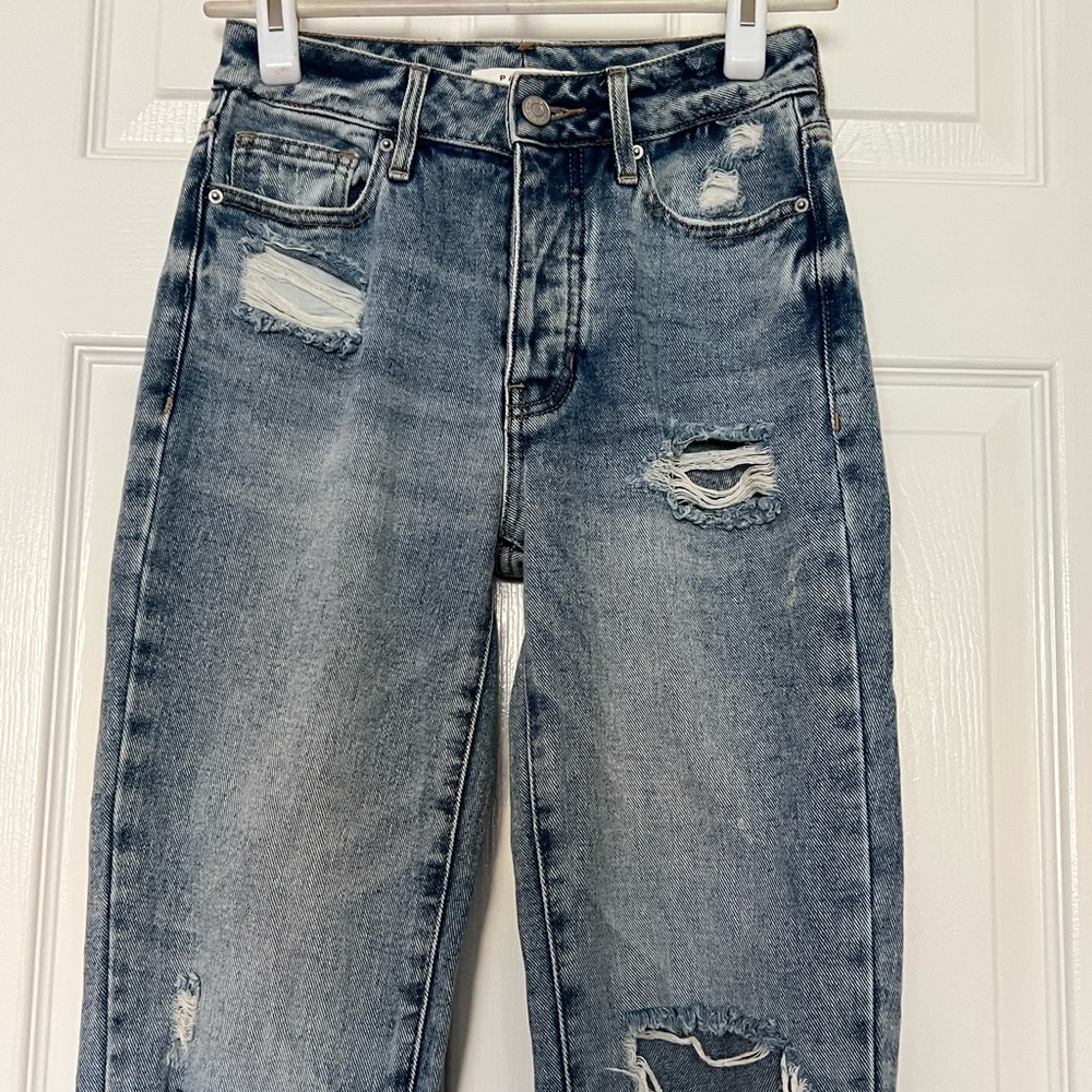Pacsun Distressed Mom Jeans!!